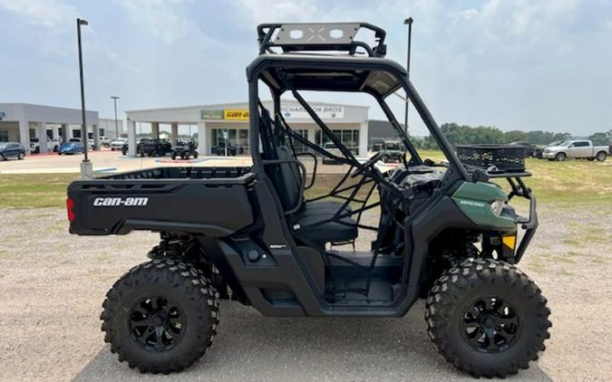 2023 Can-Am® Defender DPS HD10 Tundra Green