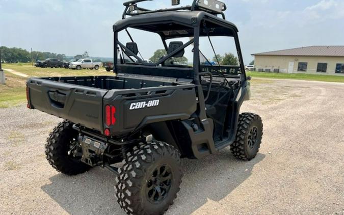 2023 Can-Am® Defender DPS HD10 Tundra Green