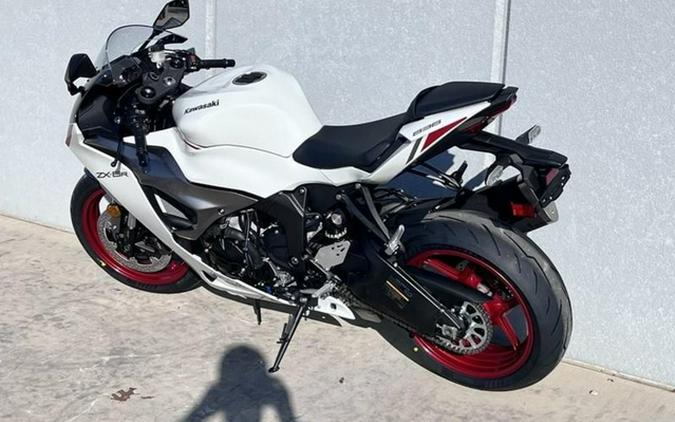 2025 Kawasaki Ninja ZX-6R ABS