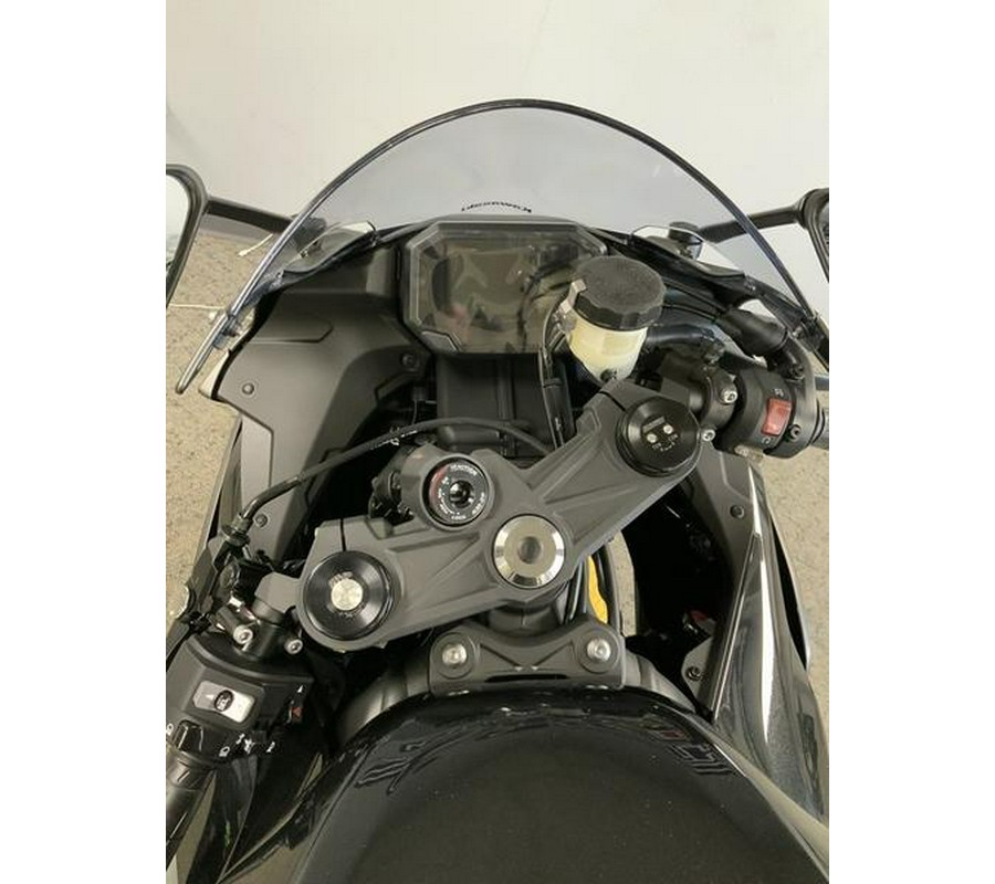 2026 Kawasaki Ninja® ZX™-6R