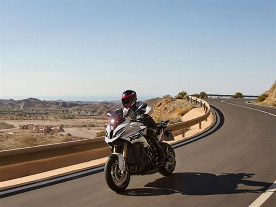 2025 BMW S 1000 XR