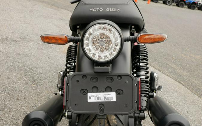 2024 Moto Guzzi V7 Stone Corsa