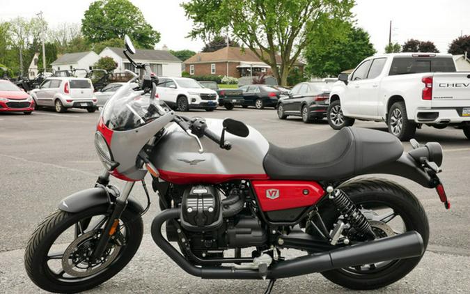 2024 Moto Guzzi V7 Stone Corsa