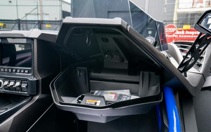 2023 Slingshot R AUTODRIVE