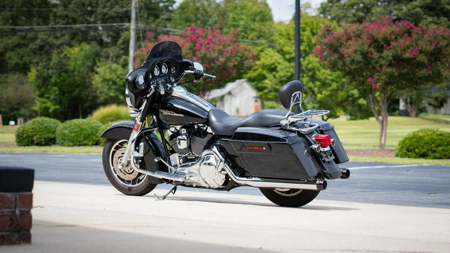 2006 Harley-Davidson® FLHX - Street Glide®