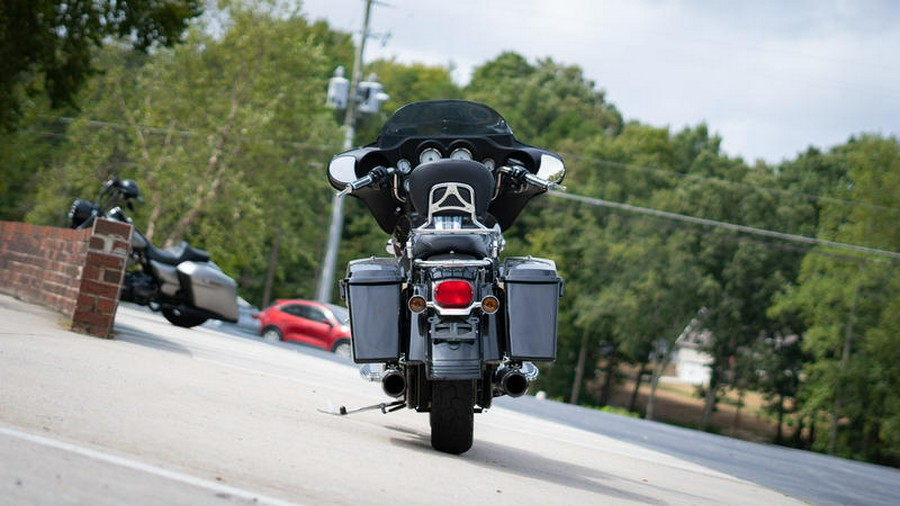 2006 Harley-Davidson® FLHX - Street Glide®