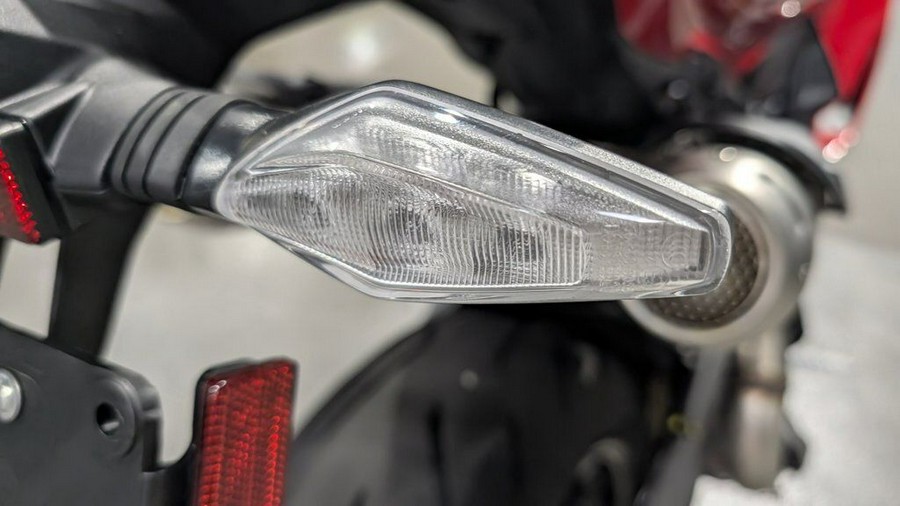 2025 Ducati PAN V2 S 890