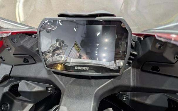 2025 Ducati PAN V2 S 890