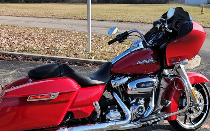 2023 Harley-Davidson Road Glide Redline Red