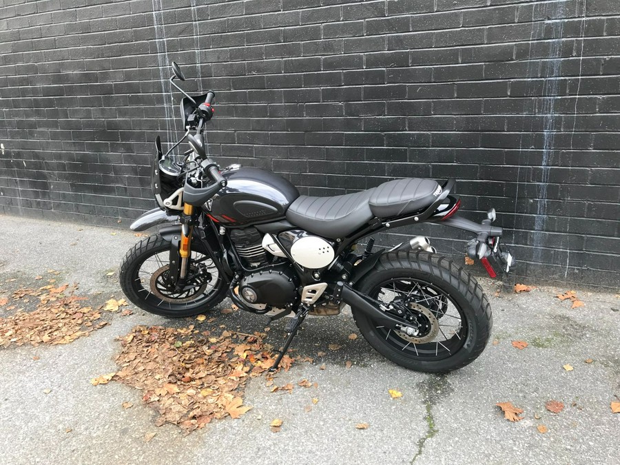 2026 Triumph Scrambler 400 XC