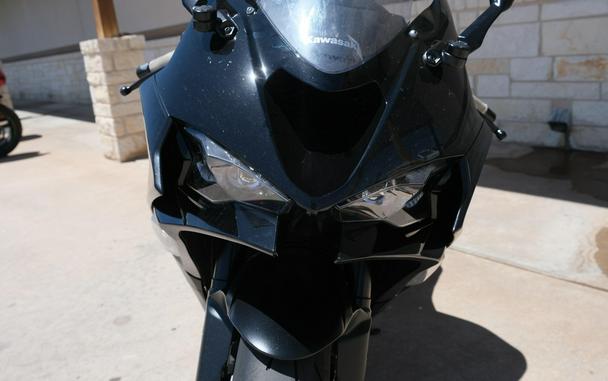 2024 KAWASAKI NINJA ZX6R BASE