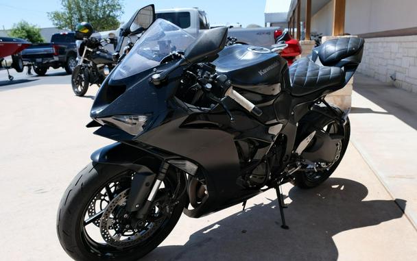 2024 KAWASAKI NINJA ZX6R BASE