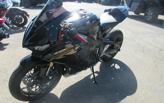 2025 HONDA CBR1000RR