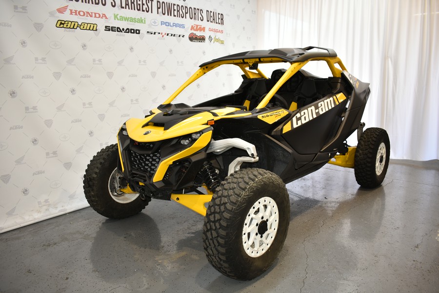 2024 Can-Am™ Maverick R X rs