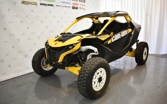 2024 Can-Am™ Maverick R X rs