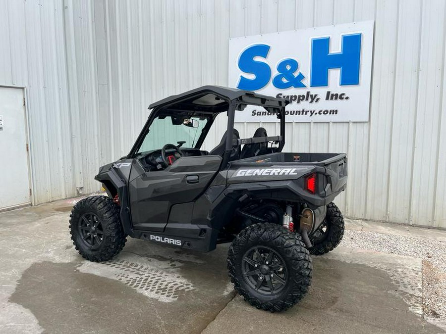 2021 Polaris® General XP 1000 Deluxe