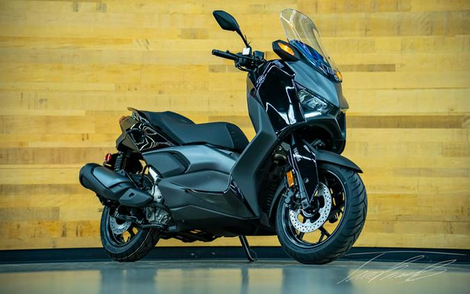 2025 Yamaha XMAX