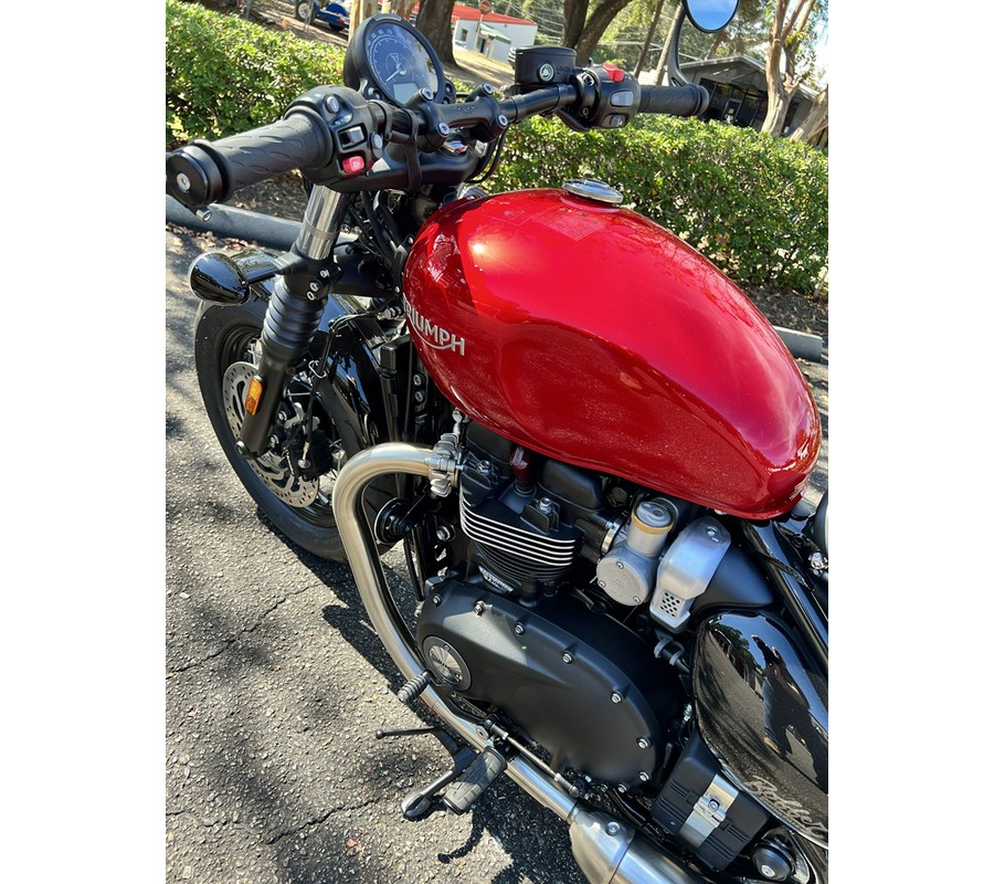 2023 Triumph Bonneville Bobber (Color)