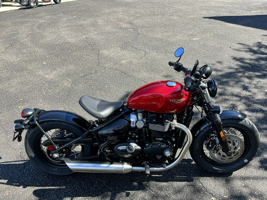 2023 Triumph Bonneville Bobber (Color)