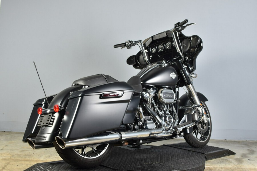 2022 Harley-Davidson Street Glide Special