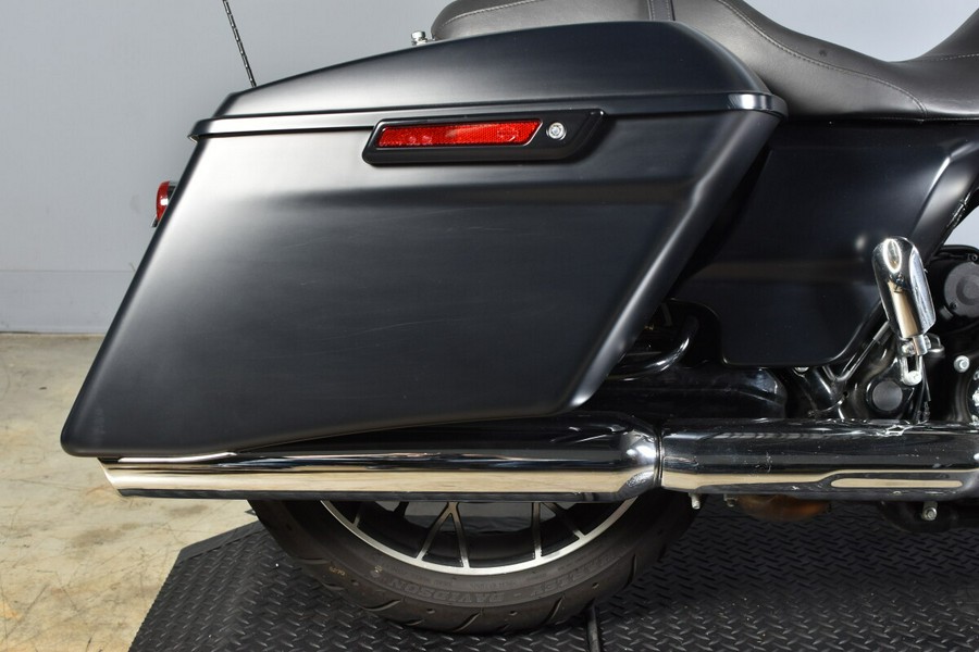 2022 Harley-Davidson Street Glide Special