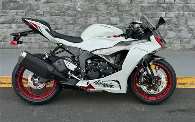 2024 Kawasaki Ninja ZX-6R ABS