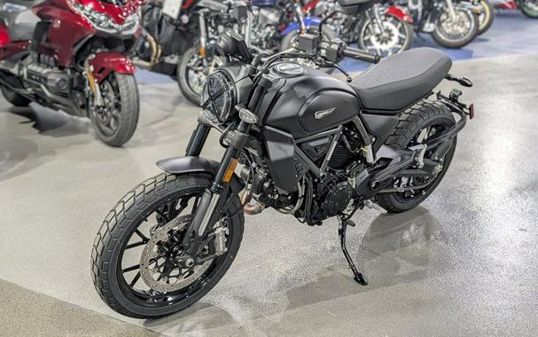 2025 Ducati SC800ICON