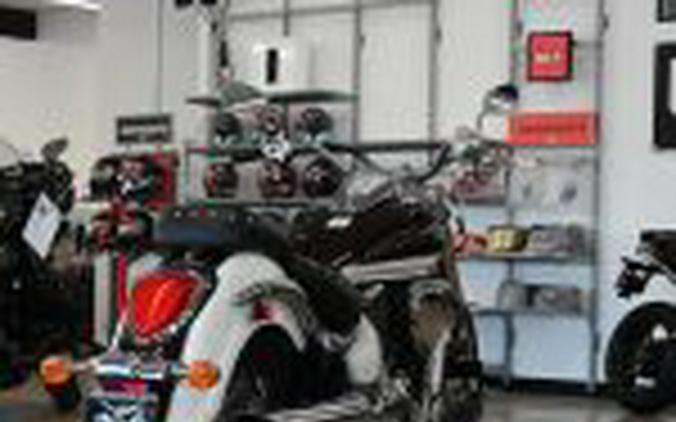 2014 Suzuki Boulevard C50