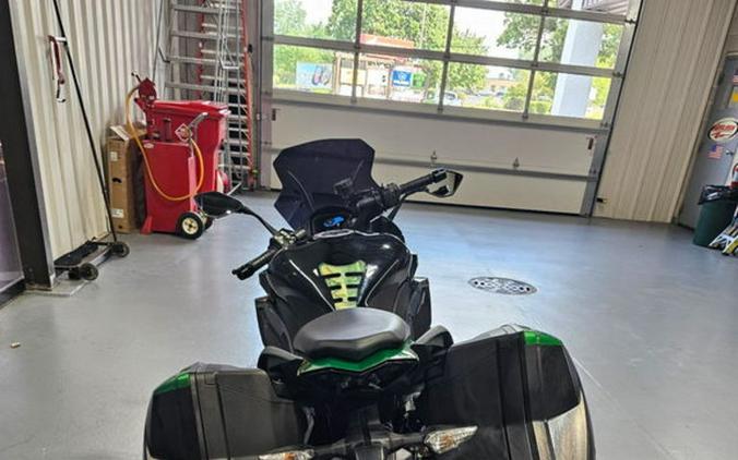 2023 Kawasaki Ninja® 1000 SX