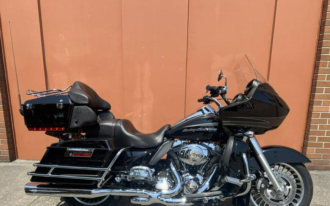 2012 Harley-Davidson Road Glide Ultra Vivid Black