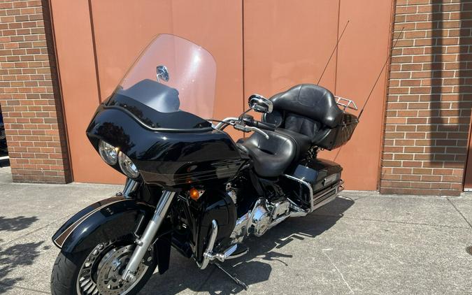 2012 Harley-Davidson Road Glide Ultra Vivid Black