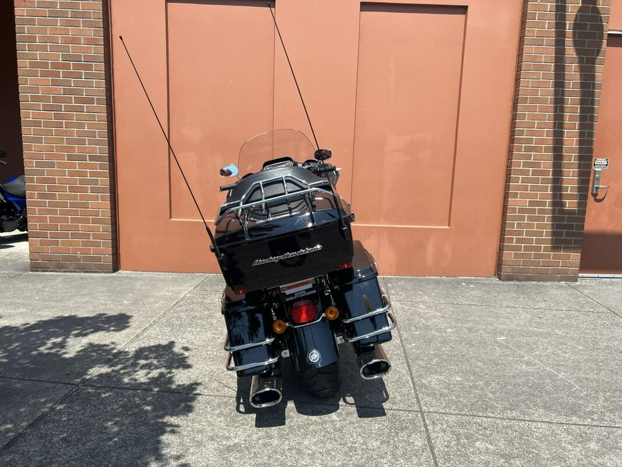 2012 Harley-Davidson Road Glide Ultra Vivid Black