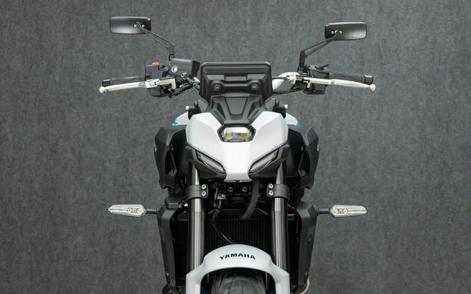 2025 YAMAHA MT-07