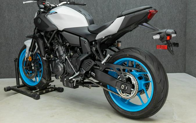 2025 YAMAHA MT-07