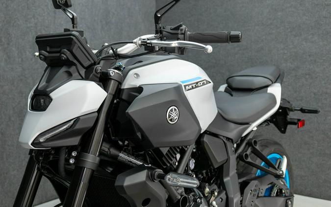 2025 YAMAHA MT-07