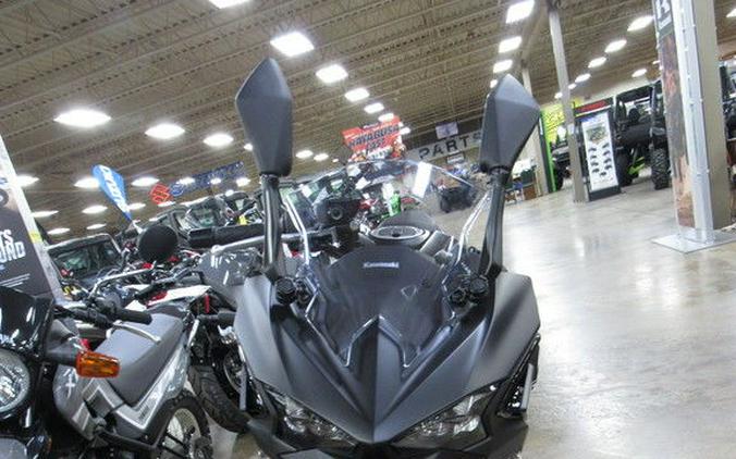 2026 Kawasaki Ninja® 500 Metallic Flat Spark Black