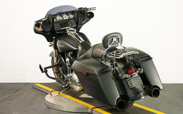 2016 Harley-Davidson® FLHXS - Street Glide® Special
