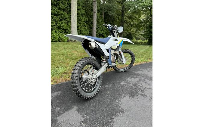 2025 FX 350 - Husqvarna Motorcycles