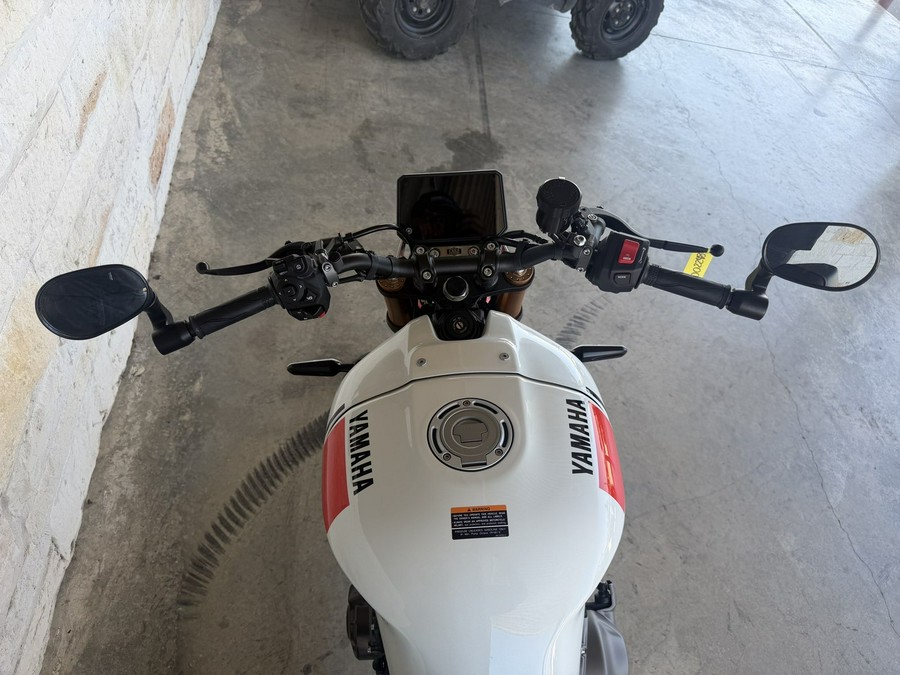 2026 Yamaha XSR900