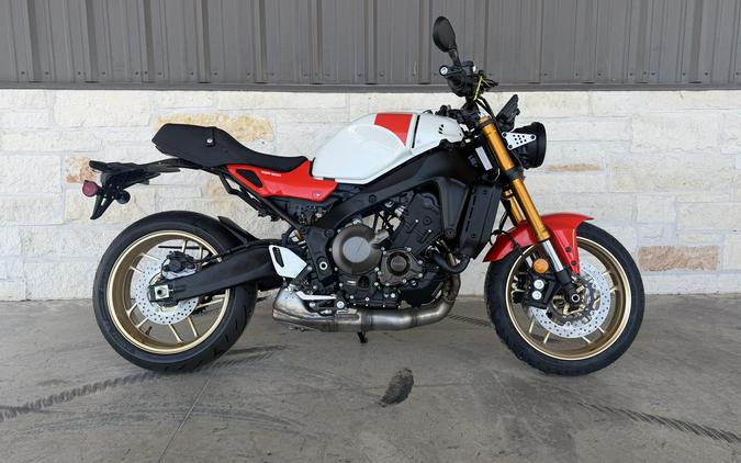 2025 Yamaha XSR900 First Look [9 Fast Facts: Many Updates]