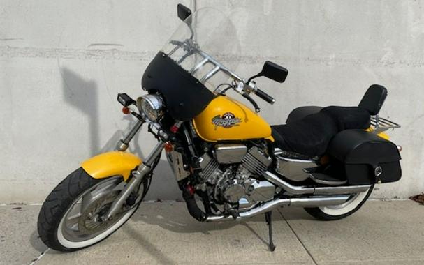 1994 HONDA VF750C MAGNA