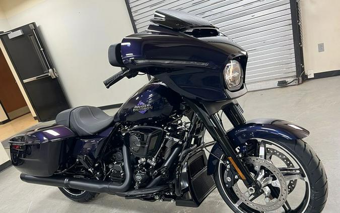 2025 Harley-Davidson FLHX - Street Glide
