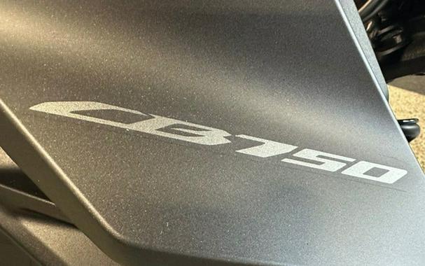 2025 Honda CB750 Hornet