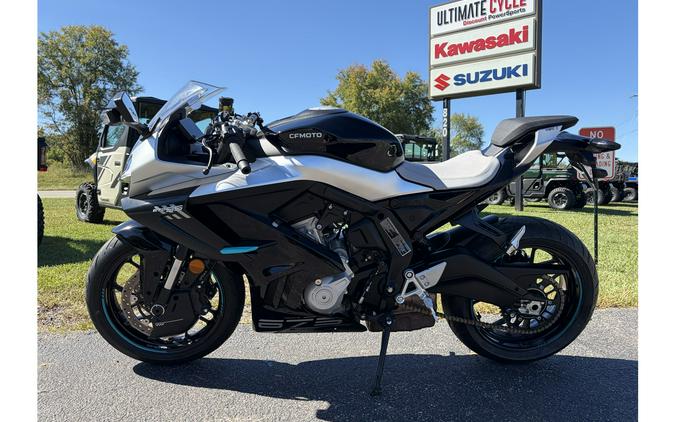 2025 675SS - CFMOTO