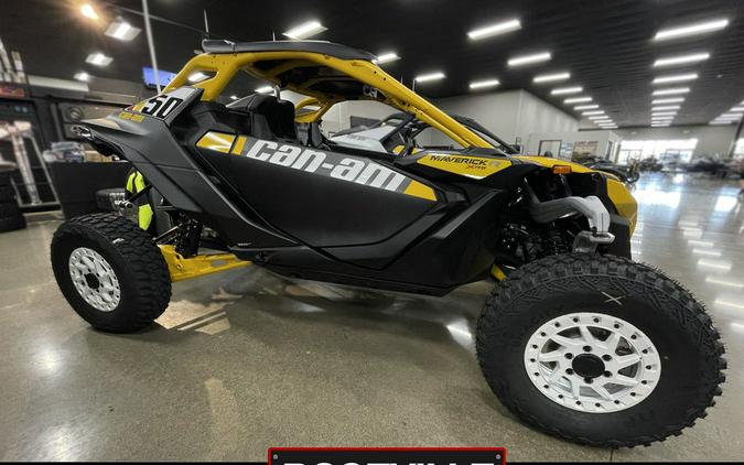 2024 Can-Am™ Maverick R X rs With SMART-SHOX