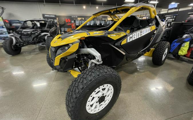 2024 Can-Am™ Maverick R X rs With SMART-SHOX