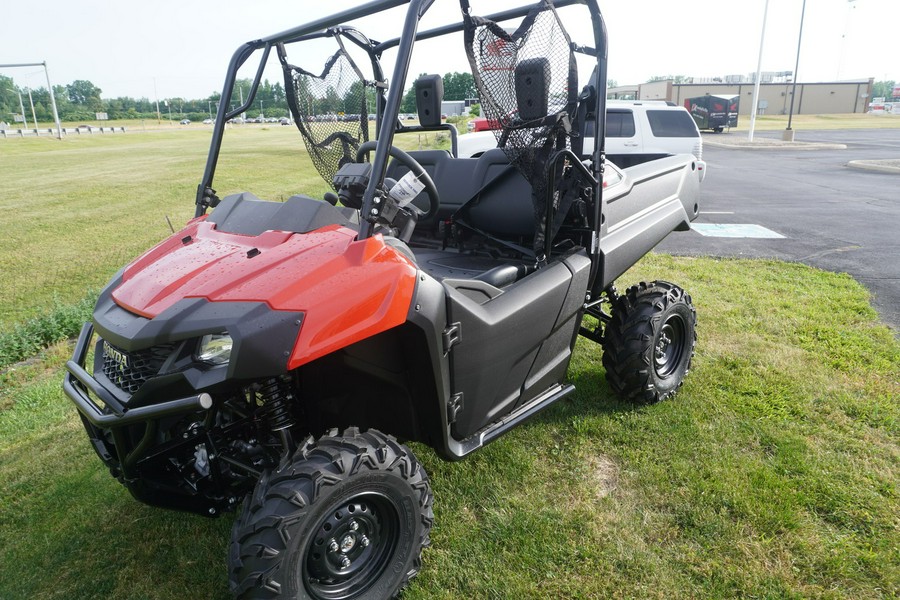 2025 Honda PIONEER 700