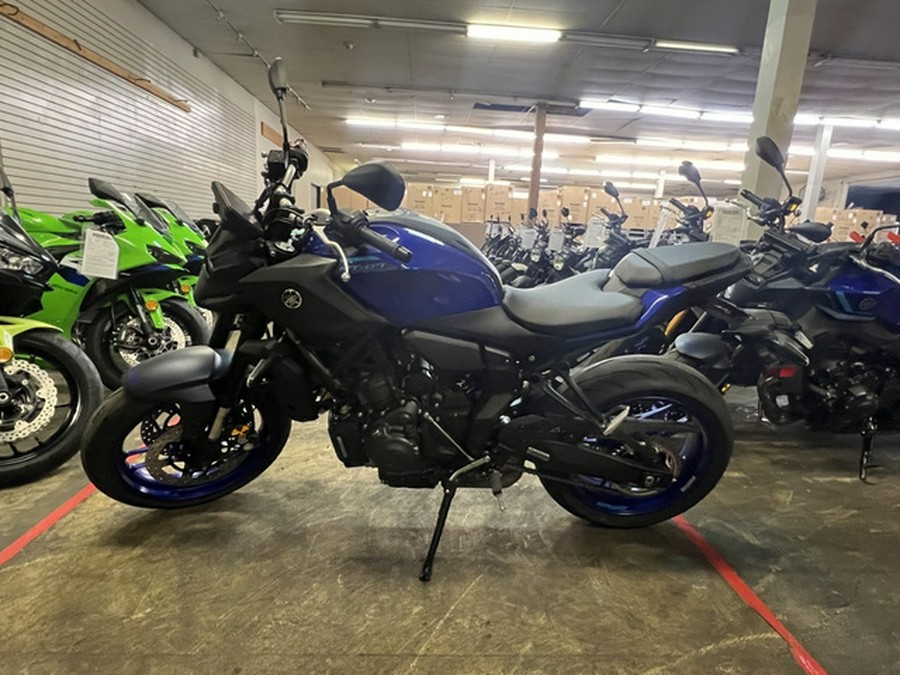 2026 Yamaha MT-07 CA