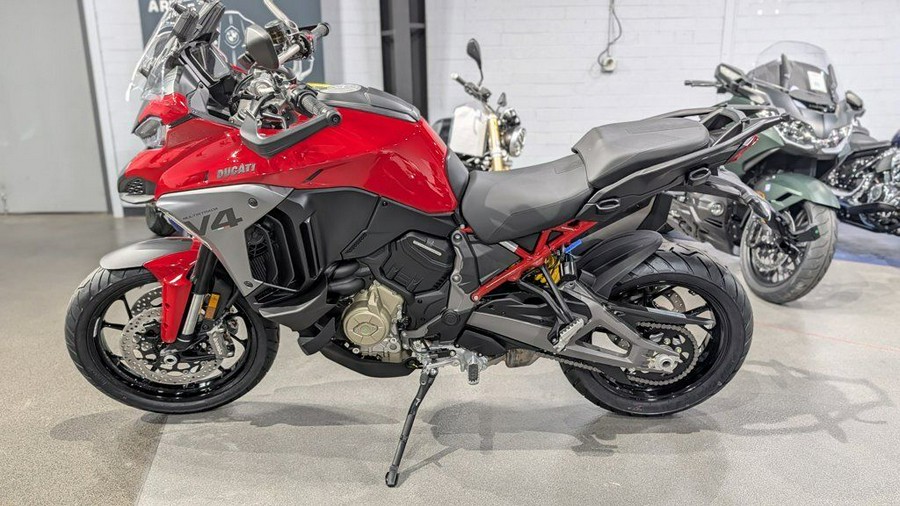 2025 Ducati MTS V4