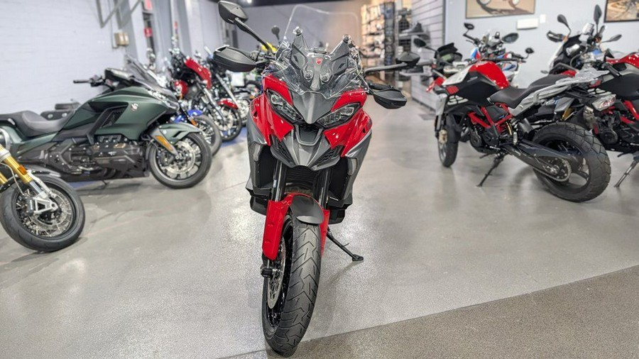 2025 Ducati MTS V4